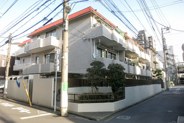 メイゾン初台(渋谷区本町)